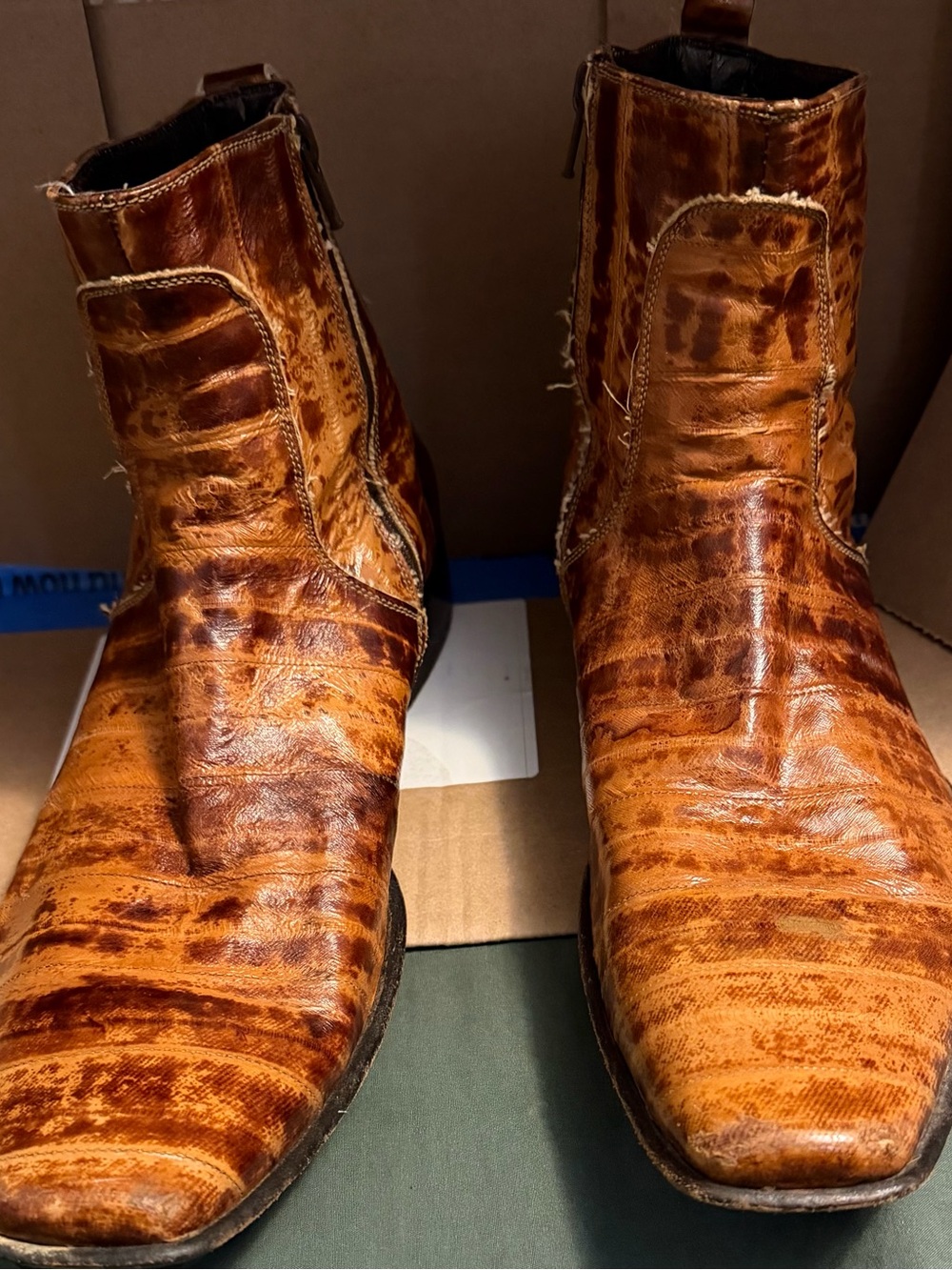 Vero Cuoio designer Italian Leather Western Ankle Boots